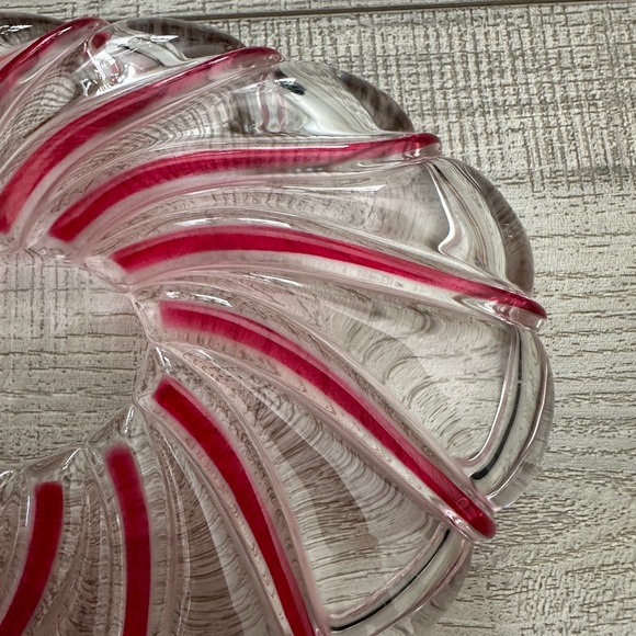 Mikasa Vintage Oval Peppermint Red Swirl Glass Dish - Picture 11 of 13